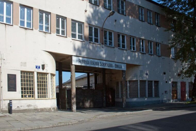 Krakow: Schindler's Factory Ticket with Guided Tour Option - What Visitors Love Most