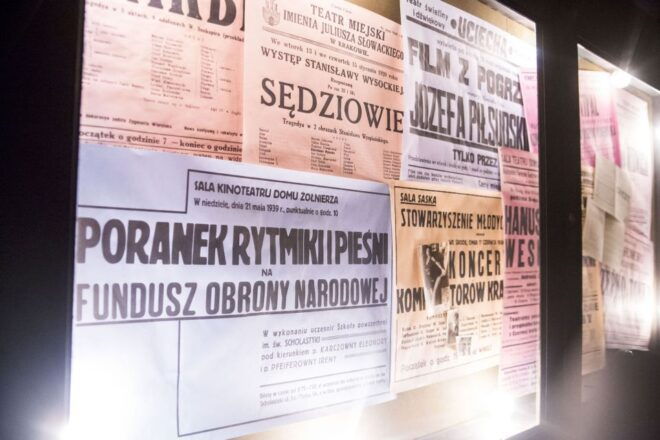 Krakow: Schindlers Factory Walking Tour With Optional Guide - Cancellation Policy