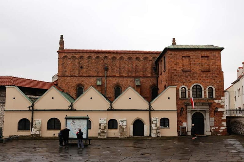 Krakow: Schindler's List Tour: Film Sites & Museum - Why This Tour Works Well