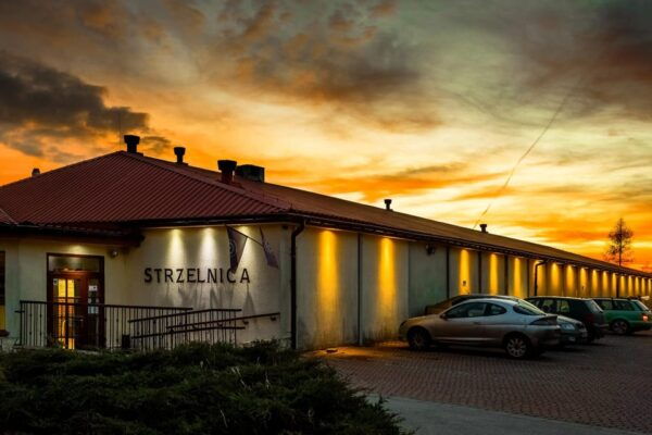 Kraków: Shooting Range Trip With Hotel Pickup and 1 Beer - Scoring and Souvenir