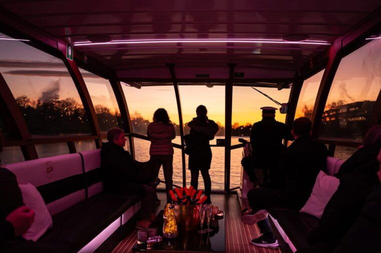Krakow: Sightseeing Cruise on Vistula River with Audio Guide - The Value of the Experience
