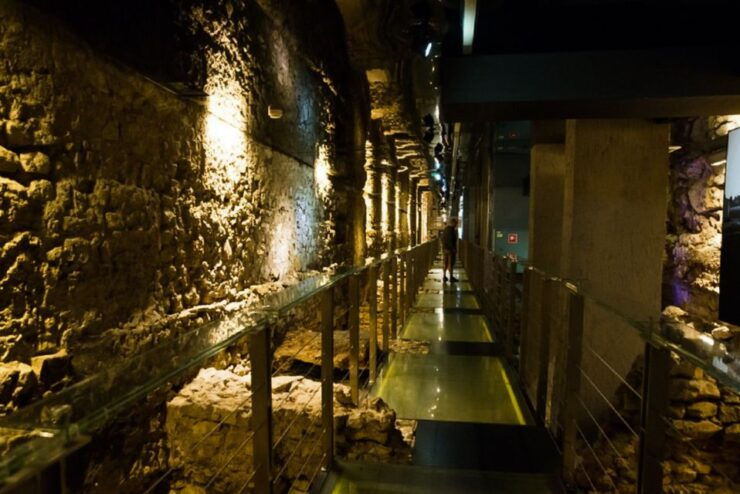 Krakow: Skip-the-Line Rynek Underground Museum Guided Tour - Good To Know
