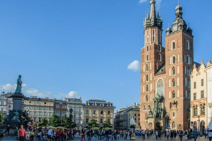 Krakow: Skip the Line Underground Museum & Old Town Private - Activity Details