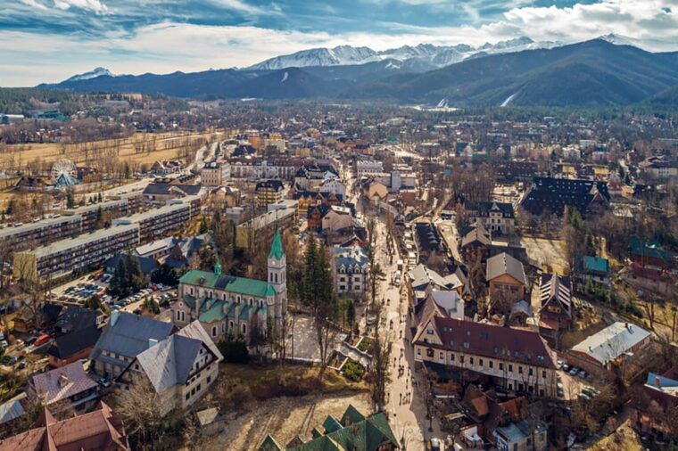 Krakow: Slovakia Treetop Walk & Zakopane Tour (Hotel Pickup) - The Gubałówka Hill Funicular