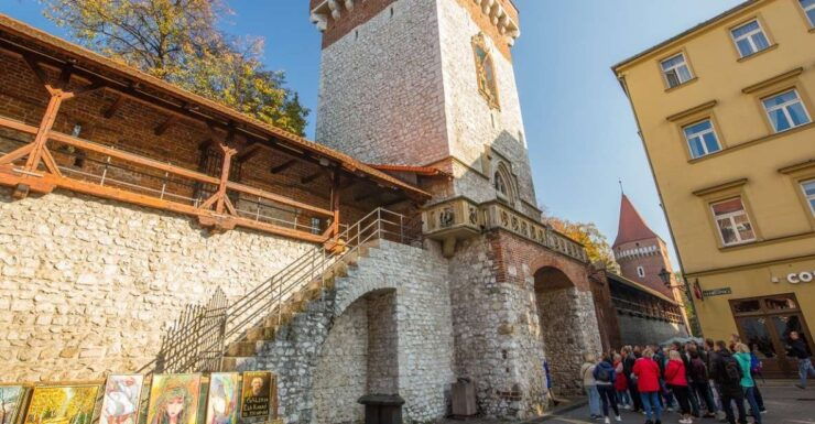 Krakow: the Old Town and the Wawel Castle Guided Tour - Inclusions