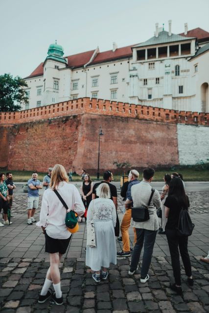 Krakow: Tour Through the Old Town; Small Groups! - Tour Features