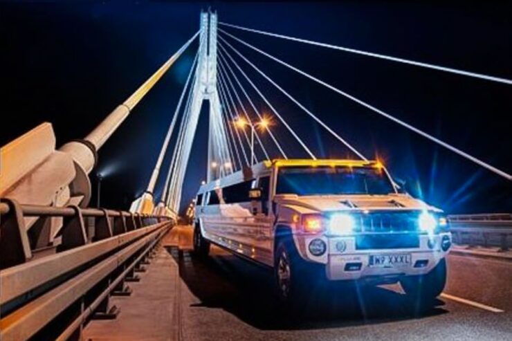 Krakow: VIP Limo Party Tour - Experience