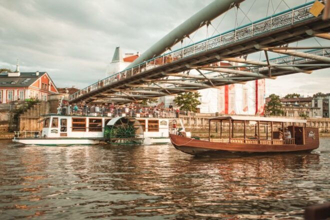 Krakow: Vistula Night Cruise by Gondola W/ Audio Commentary - Cruise Route and Attractions