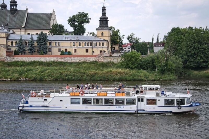 Krakow: Vistula River Panoramic Boat Tour - Who Should Consider This Tour?