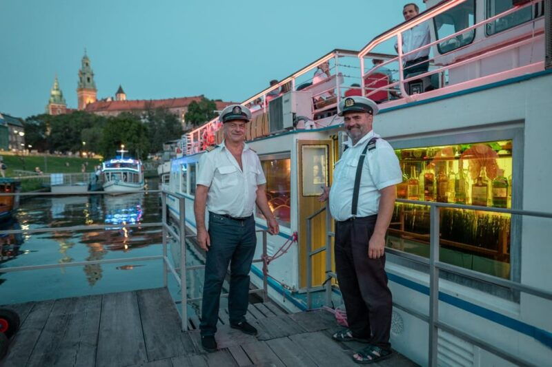 Krakow: Vistula River Sightseeing Cruise - Good To Know