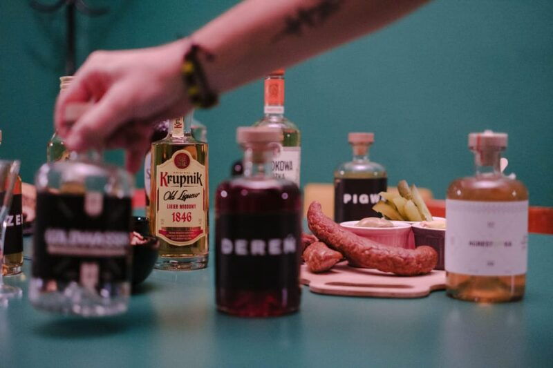 Krakow: Vodka Tasting in Hidden Bar - Good To Know