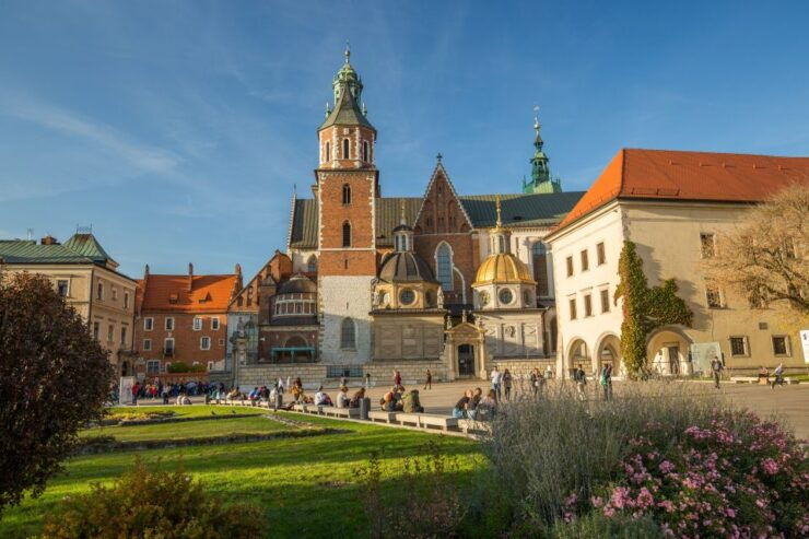 Krakow: Wawel Castle, Cathedral, Salt Mine, and Lunch - Good To Know