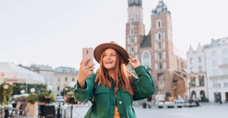 Krakow: Wawel Castle Guided Tour With Skip-The-Line Entry - Booking Details