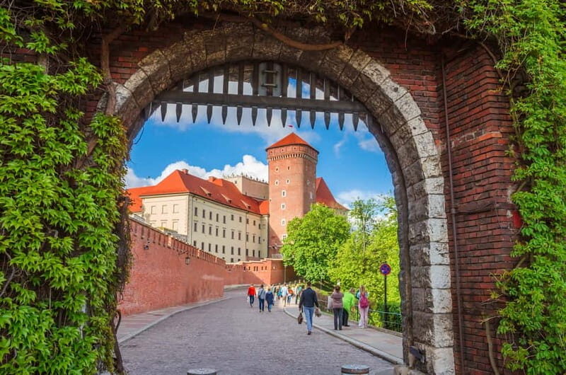 Krakow: Wawel Hill Audioguide Tour - The Practical Side: Price, Duration, and Accessibility