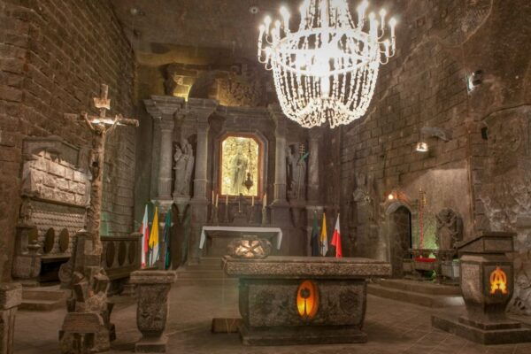 Kraków: Wieliczka Salt Mine Guided Tour With Hotel Pickup - Frequently Asked Questions
