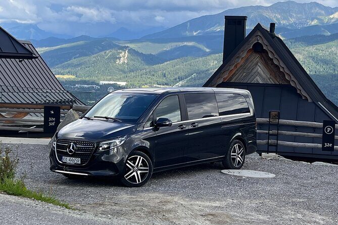 Kraków, Zakopane, Chcholow, Cabel Car, Thermal Baths Private Tour - Exploring Chocholow Village