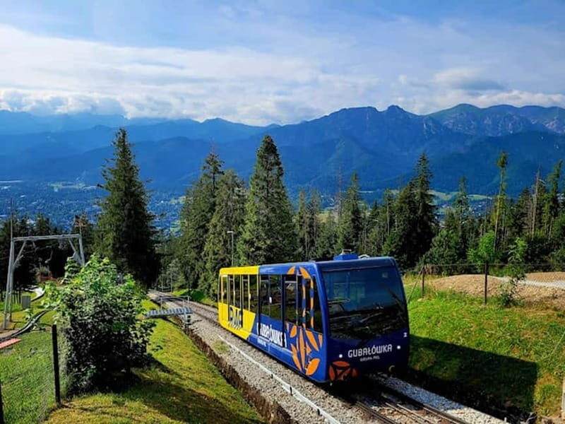 Krakow: Zakopane Tour with Funicular Ride and Cheese Tasting - Exploring Zakopane: A Tour of Mountain Charm and Cultural Delights