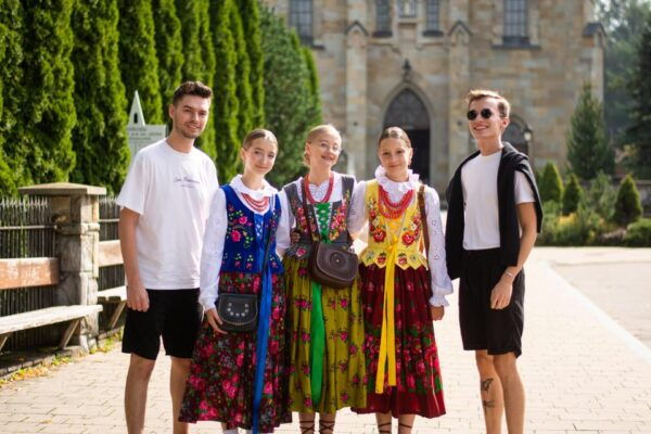Krakow: Zakopane With Hot Springs, Cable Car & Hotel Pickup - Inclusions and Exclusions