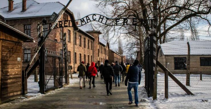 Krakow:Luxury Service Auschwitz-Birkenau Tour & Hotel Pickup - Booking Details