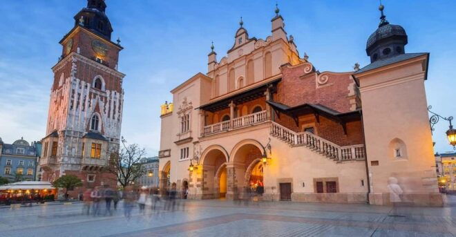 Krakows Cathedral, City Basilica & Underground Museum Tour - Included in the Tour