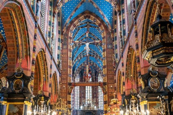 Krakows Cathedral, City Basilica & Underground Museum Tour - Krakow Cathedral