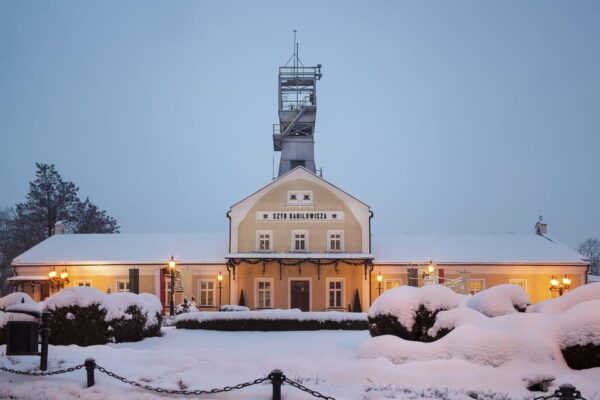 Krakows River Cruise With Group Tour of Wieliczka Salt Mine - Frequently Asked Questions