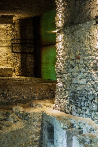 Krakows Rynek Underground Museum Tour With Ticket and Guide - Language Support