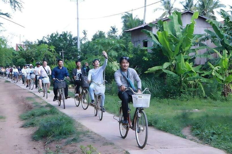 Kratie: Koh Trong Island Cycle Tour with Snacks - What to Expect from the Tour