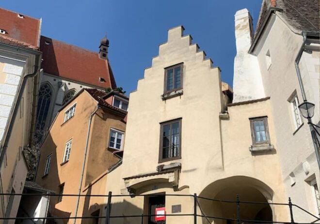 Krems an Der Donau Scavenger Hunt and Sights Self-Guided - Booking Information
