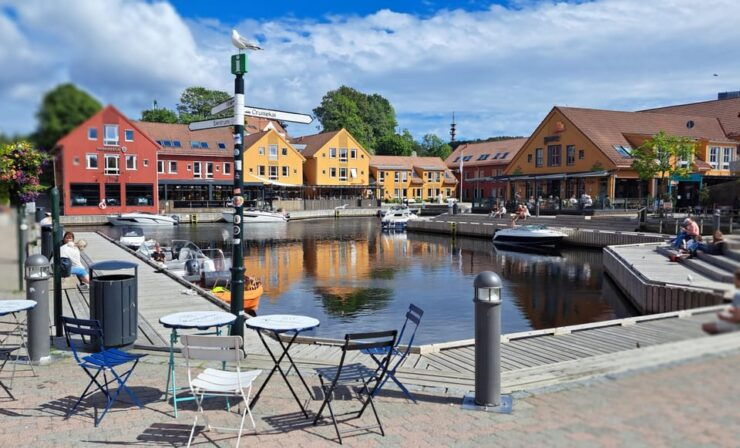Kristiansand: Walking Tour on Ex-Military Island Odderøya - Tour Highlights