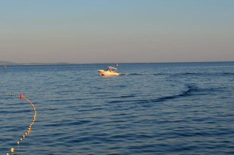 Krk: Rent a boat Atlantic 670 open 409kk - The itinerary and experience