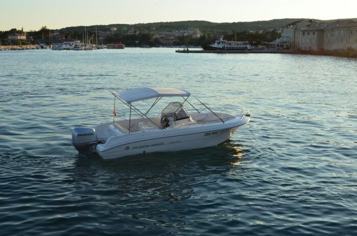 Krk: Rent a boat Atlantic 670 open 409kk - Authentic insights from reviews