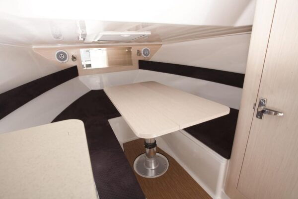 Krk: Rent a Boat Atlantic 730 408kk - Communication and Meeting Point
