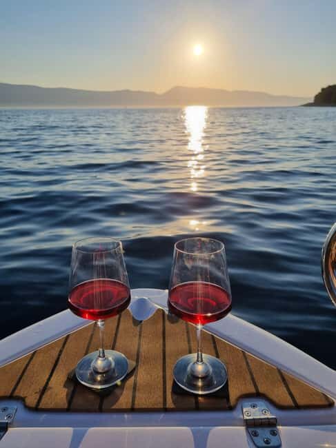 Krk: Sunset Boat Tour with wine, high chance of dolphins - Good To Know
