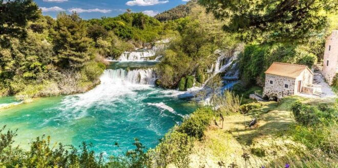 Krka Waterfalls:Private Tour With Wine Tasting and Desert - Getting to Krka National Park