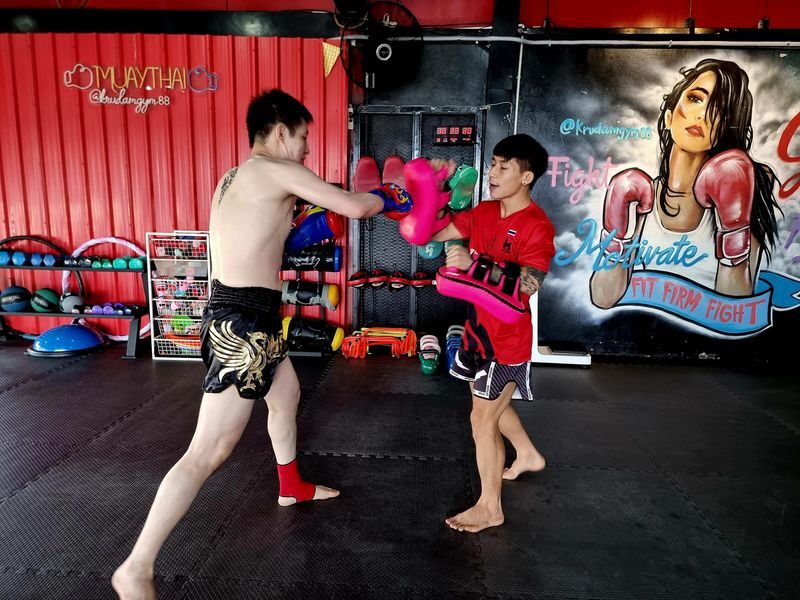 Krudam Gym Muay Thai Class Ratburana Branch - A friendly, tidy gym atmosphere
