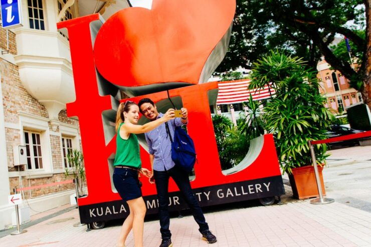 Kuala Lumpur: 1.5-Hour Private Kick-Start Tour With a Local - Duration and Availability of the Tour