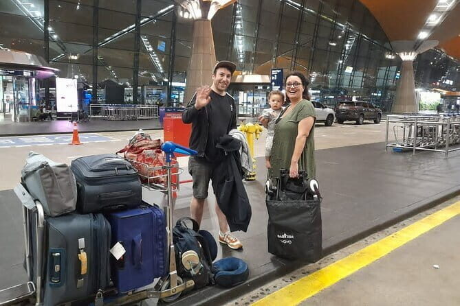 Kuala Lumpur Airport Departure Private Transfer En-Route Putrajaya Tour - Good To Know