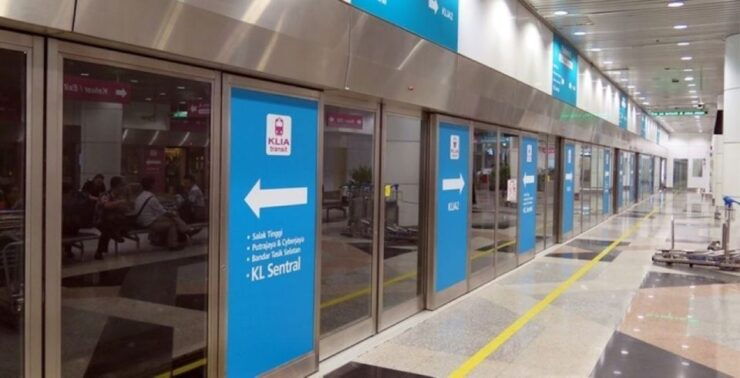 Kuala Lumpur Airport: Train Transfer To/From KL Sentral - Airport to KL Sentral Train Transfer