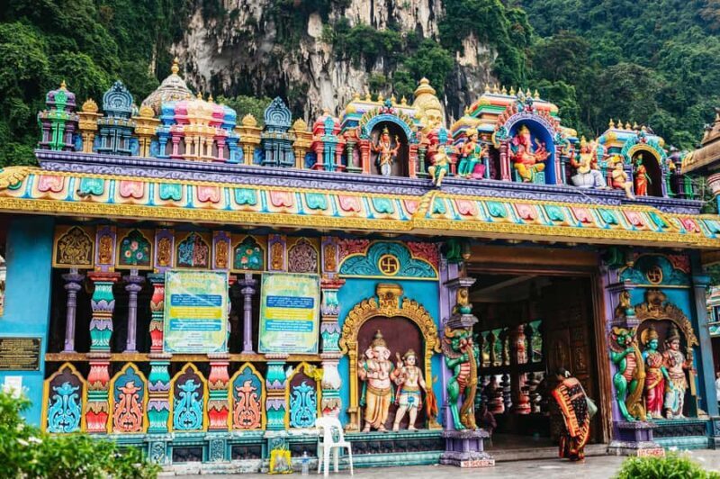 Kuala Lumpur: Batu Caves Sunset Tour with Banana Leaf Dinner - Practical Details and Value