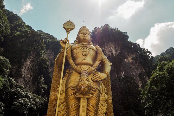 Kuala Lumpur Batu Caves Temple tour with Breakfast and Lunch - FAQ