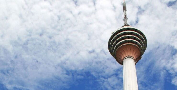 Kuala Lumpur: Buffet Dinner at Atmosphere 360 and Night Tour - Experience Highlights