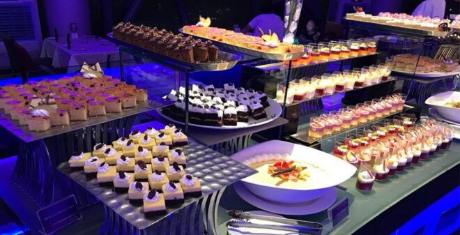 Kuala Lumpur: Buffet Dinner at Atmosphere 360 and Night Tour - Tips for the Night Tour
