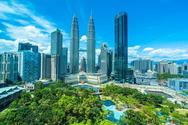 Kuala Lumpur: City Highlights, Batu Caves, and Malacca Tour - Practicalities & Value