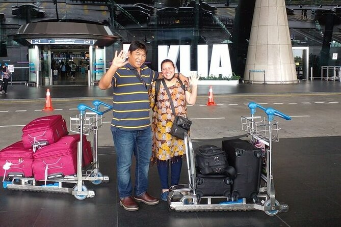 Kuala Lumpur City to Kuala Lumpur International Airport Transfer - Meeting and Pickup