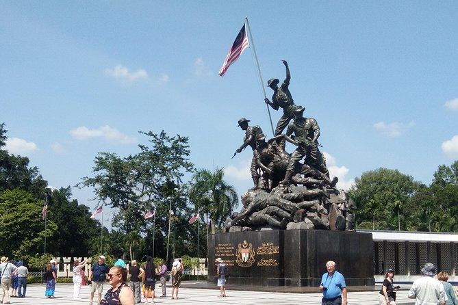 Kuala Lumpur City Tour Include Batu Caves - The Sum Up