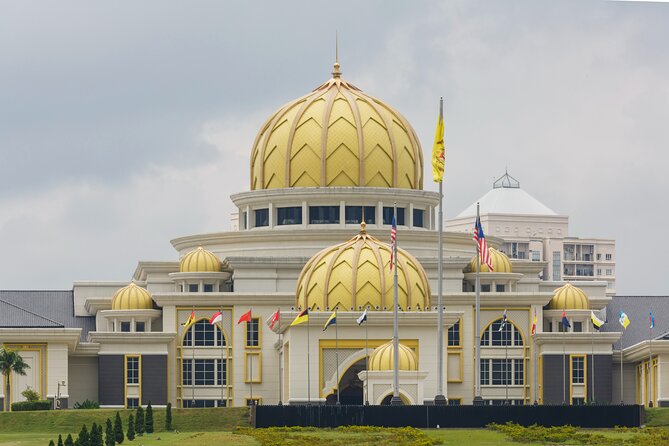 Kuala Lumpur Full Day City Tour With Petronas Twin Tower Tickets - Inclusions and Exclusions