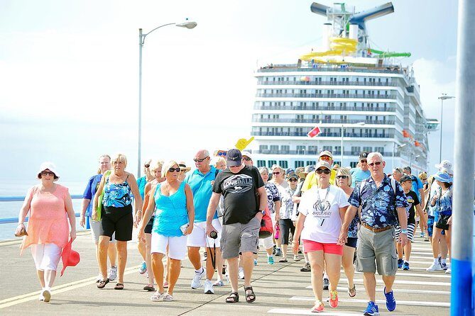 Kuala Lumpur Full-Day Cruise Excursion Tour From Port Klang - Stop 1: Batu Caves