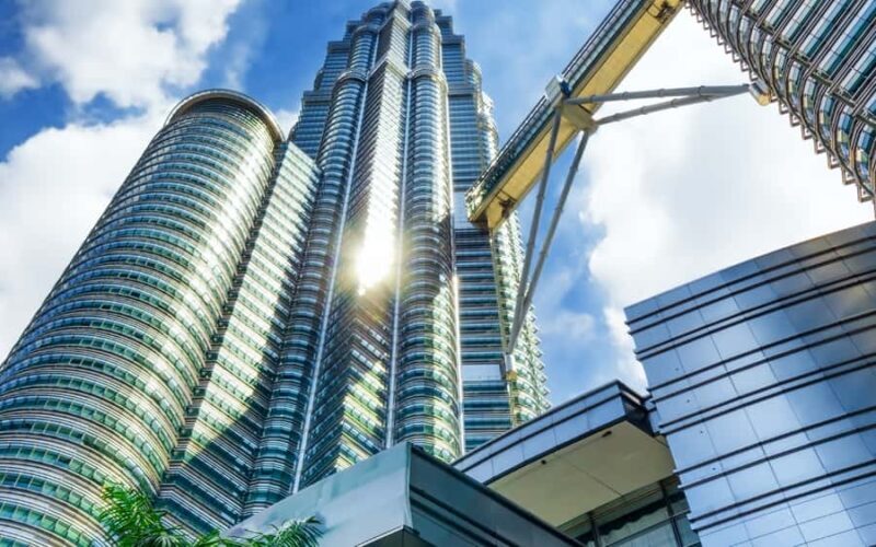 Kuala Lumpur Full-Day Grand Tour Featuring 25 Attractions - Good To Know