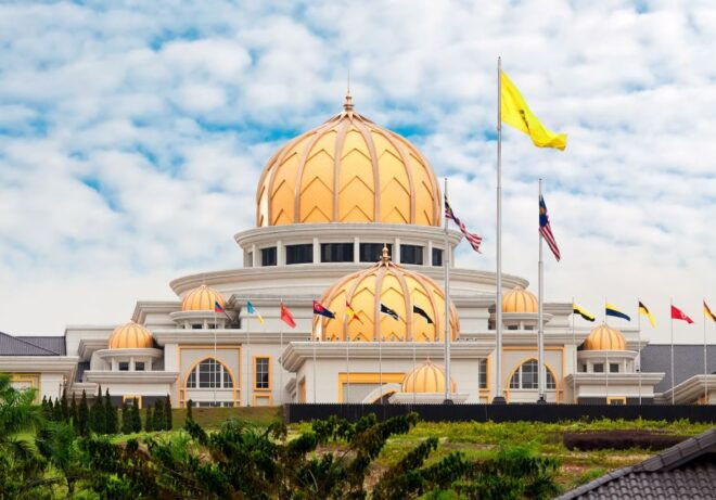Kuala Lumpur Full-Day Tour With 2-Way Airport Transfers - Free Cancellation and Refund Policy